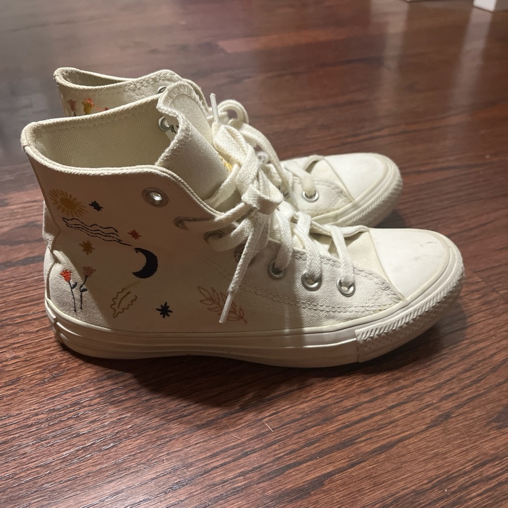 Converse all star high tops trainers with embroidered details
